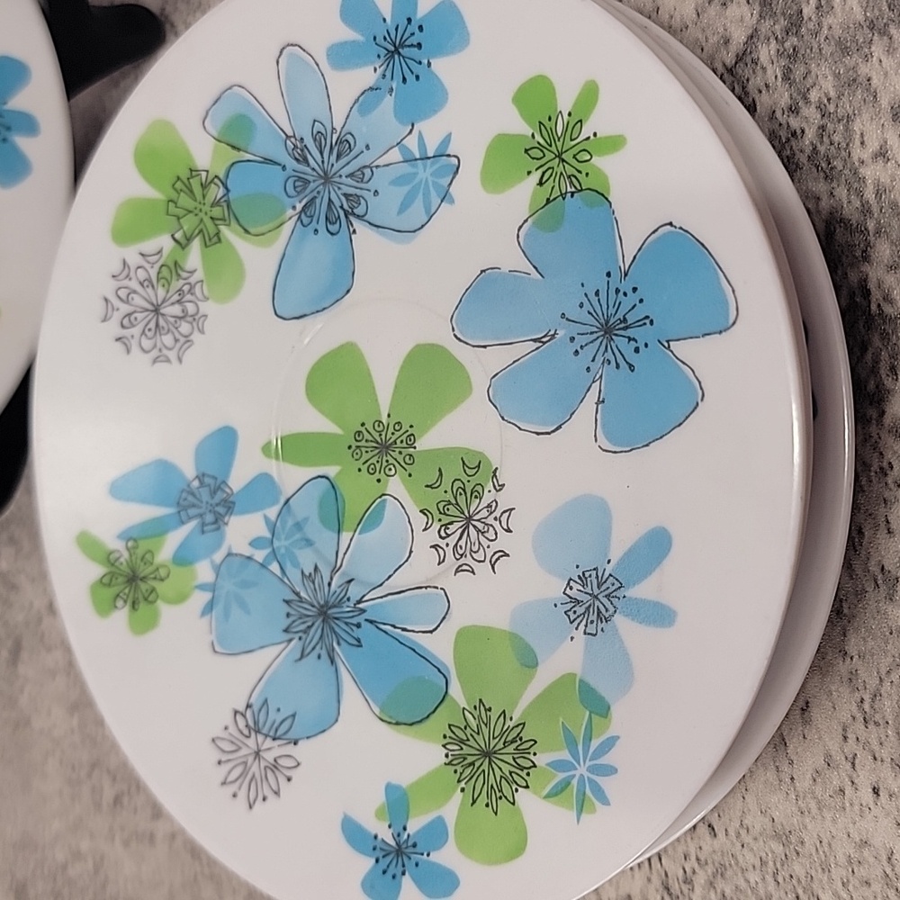 Vintage Harmony House Fancy Free Melmac Vintage Saucers set of 4 - Picture 2 of 5